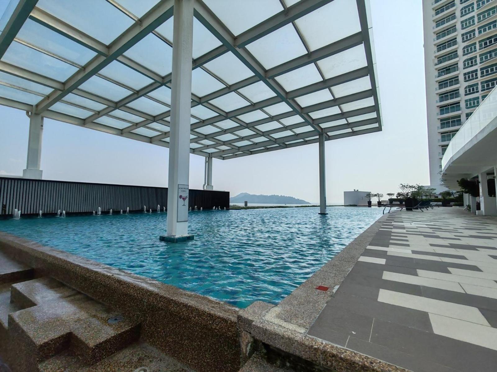 Seaview 10pax #10minqueensbay #15minspice